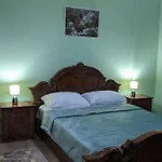 Spacious Modern Apartment Close To City Centre - Rruga At Zef Valentini, Block 20, 2Nd Floor